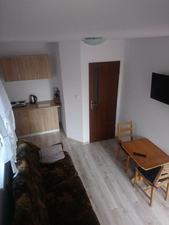 Pokoje Goscinne Straznica Jarosławiec Exterior foto